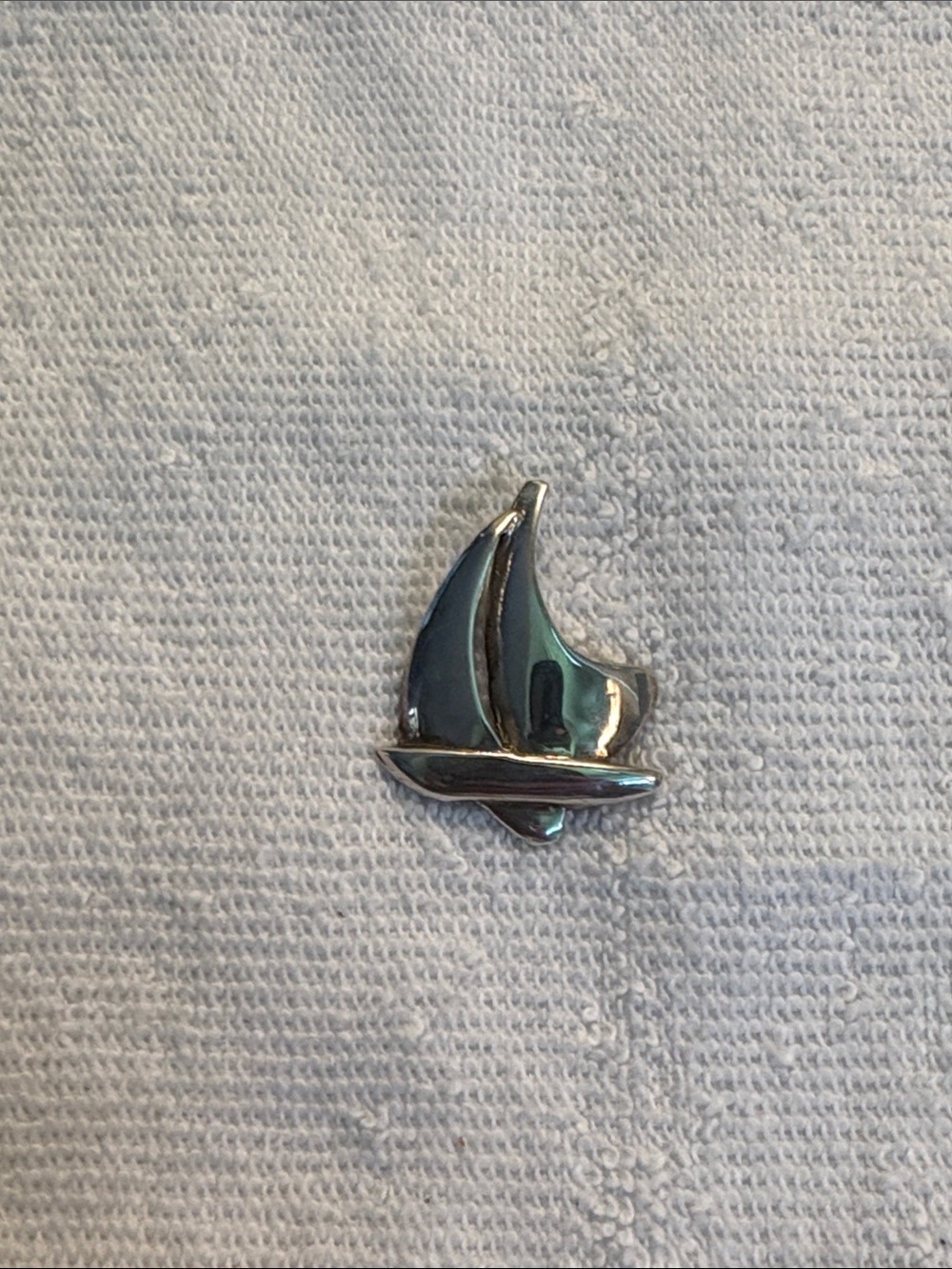 Sterling Silver Sailboat Pendant Necklace - Elegant Women's Jewelry